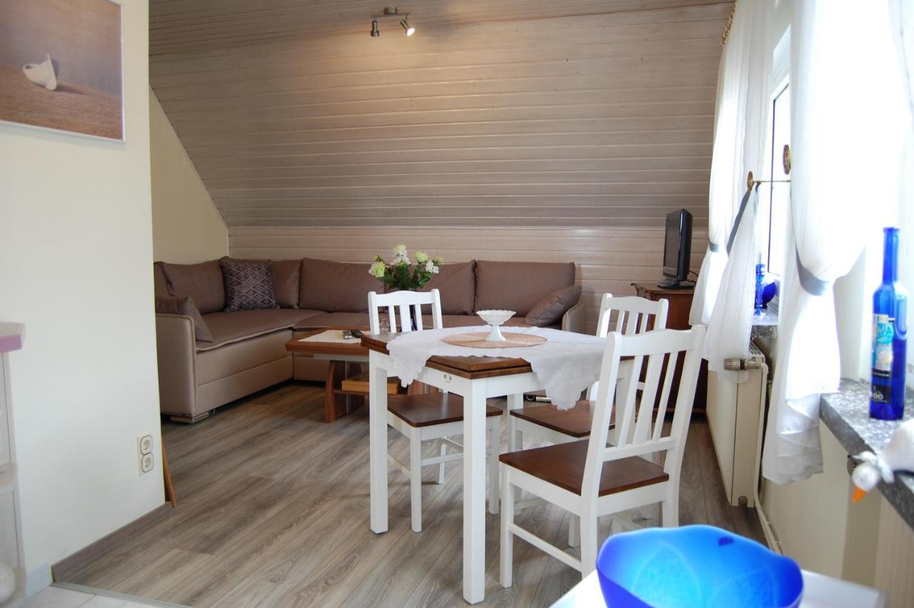 Hertha Apartment *